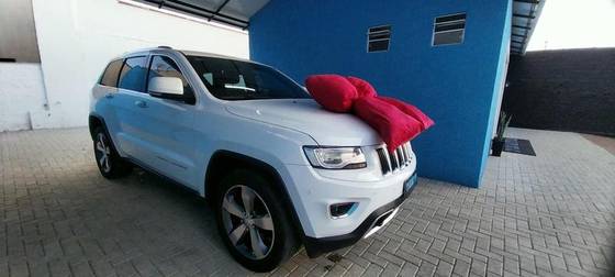 JEEP GRAND CHEROKEE 3.0 LIMITED 4X4 V6 24V TURBO DIESEL 4P AUTOMÁTICO